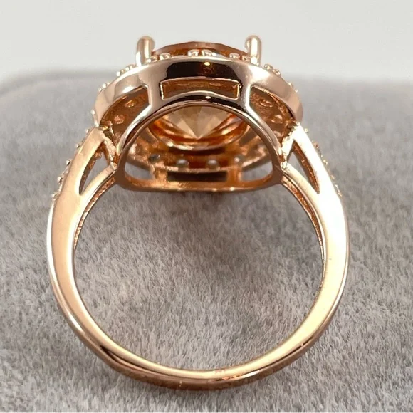 Beautiful Round Cut Halo Statement Champagne Diamond CZ Rose Gold Tone Ring